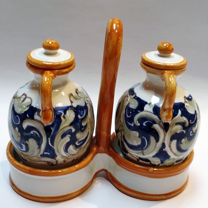 Toscana Volute Oil and Vinegar Set - Image 2