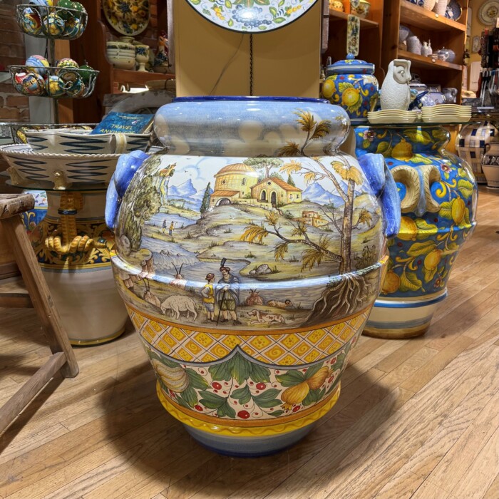Very Large Scenic Urn - Image 4