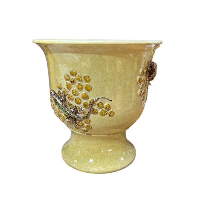 Beige Footed Cachepot with Applied Lizards - Image 2
